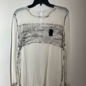 Women's Cream Graphic Sweater medium, zipper added. Fine knit